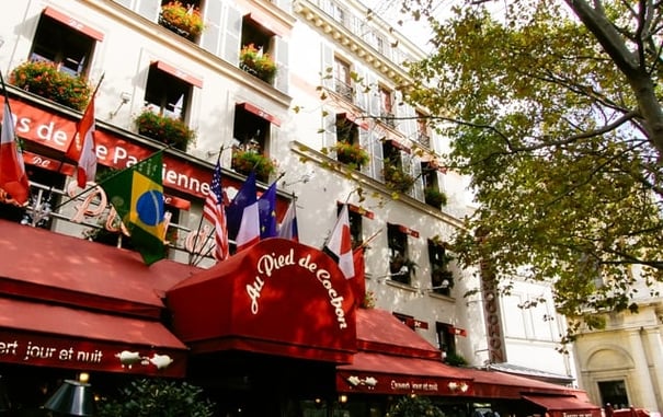 Cafés & Restaurants