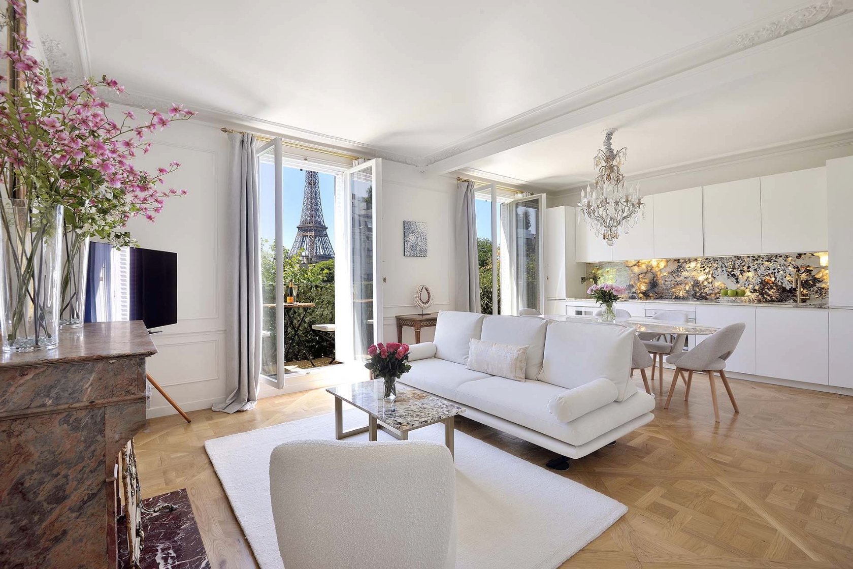 Paris monthly vacation rentals