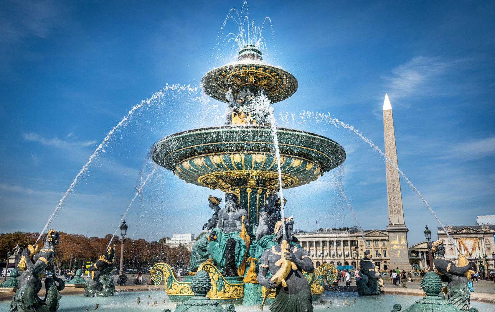 6 Fabulous Paris Fountains