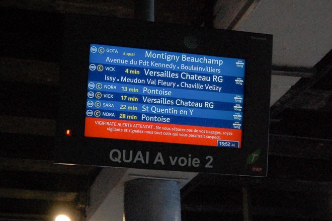 Traveling from Paris to Versailles by Paris Perfect