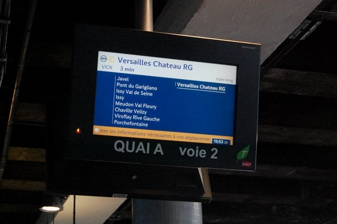 Traveling from Paris to Versailles by Paris Perfect