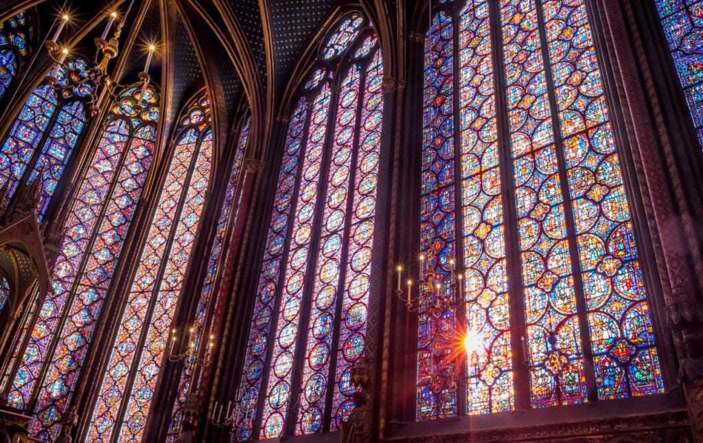 The Dazzling Stained Glass Windows of Sainte-Chapelle | Paris Perfect